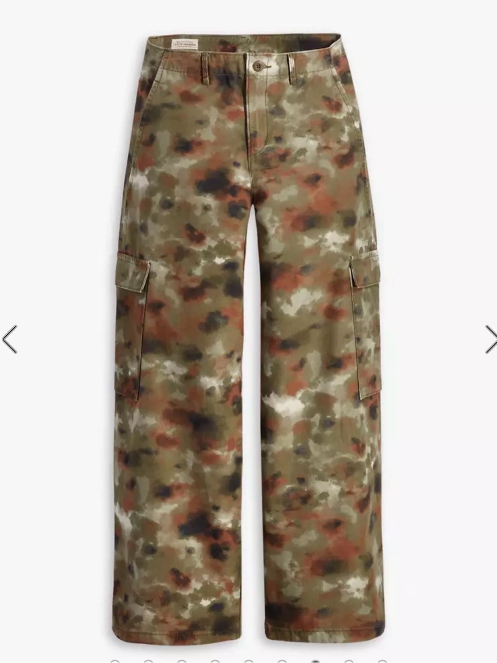 Levi's Baggy Cargo Pants size 25